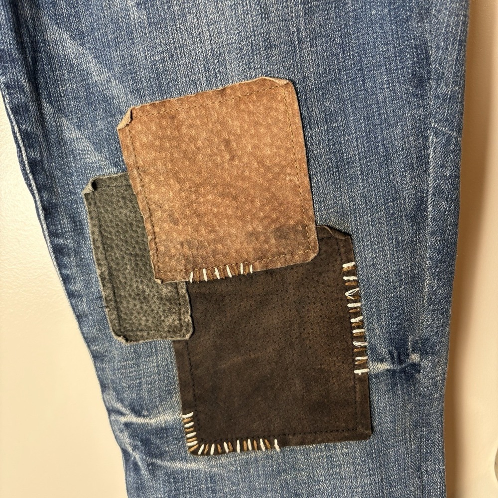 Anthropologie Pilcro Hyphen Patchwork Embroidered Jeans 29 Dark/Med Wash- Grunge - Picture 6 of 15
